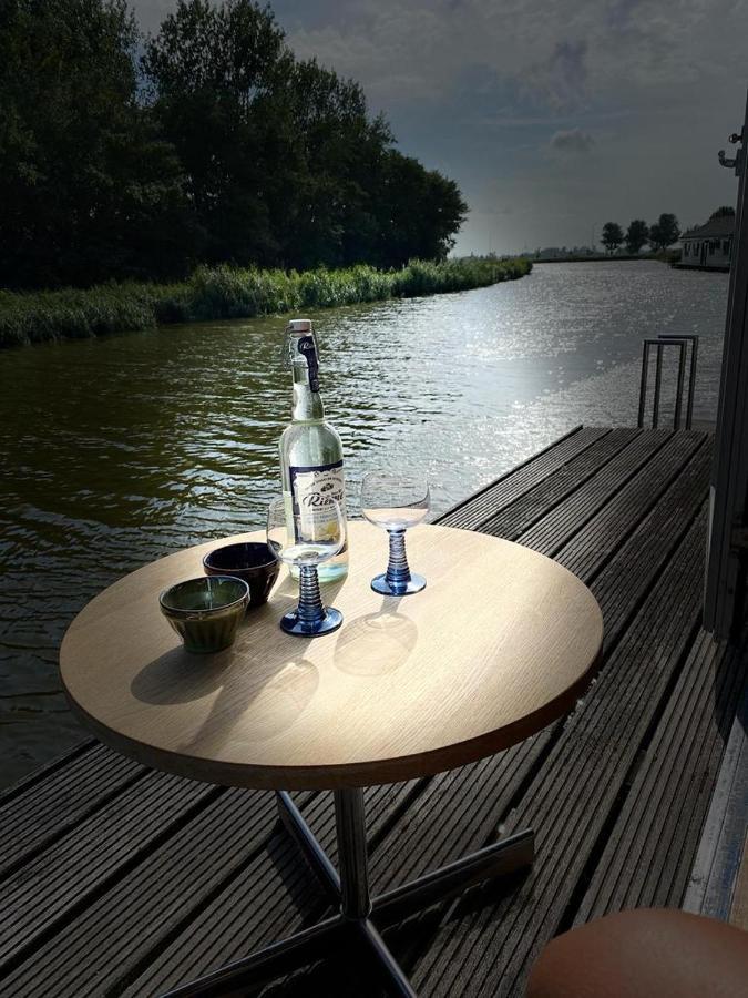 Apartamento Bb De Woonboot Anna Paulowna Exterior foto