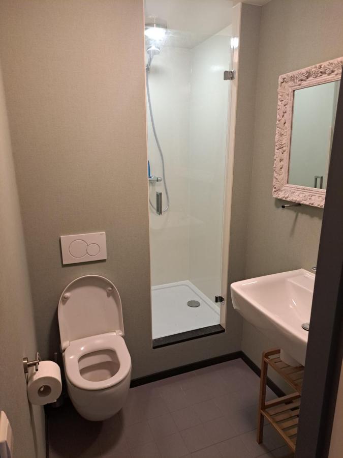 Apartamento Bb De Woonboot Anna Paulowna Exterior foto